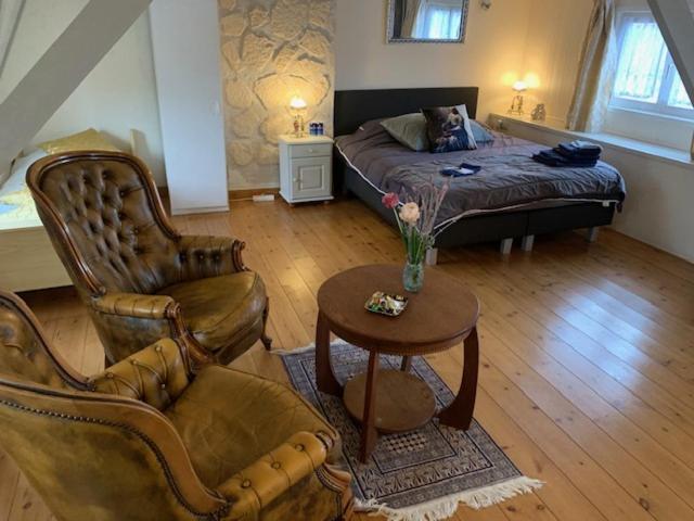 B&B Petit Chateau - Stijlvol Verblijf Centraal Gelegen In Zeeuws Vlaanderen Biervliet Eksteriør billede